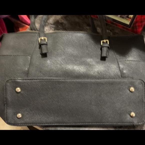Michael Kors navy tote/purse - Picture 4 of 7
